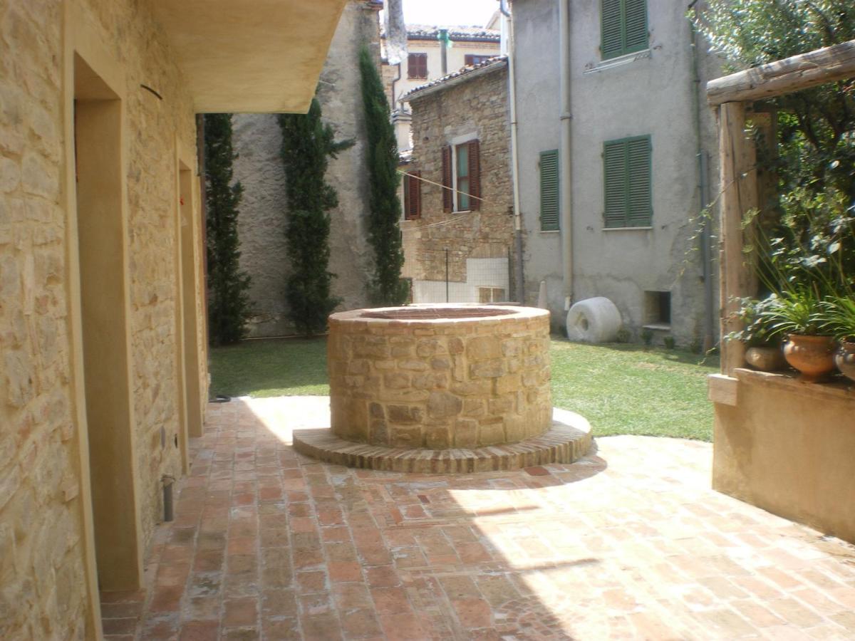 Il Vicoletto Di Bibi - B&B Staffolo Exterior foto